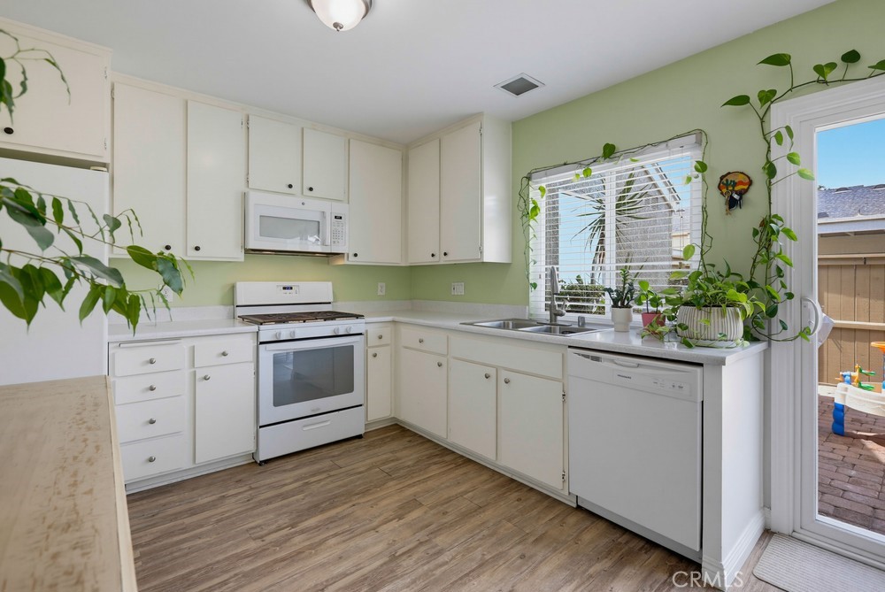 59 Thicket 41 Property Photo 15