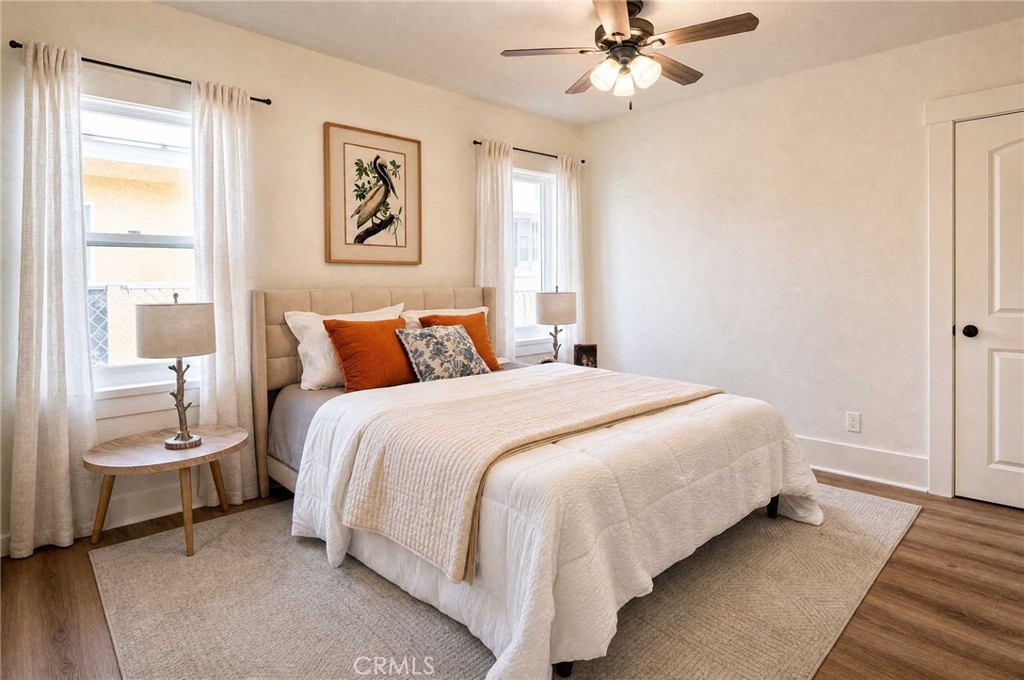 5215 S Van Ness Property Photo 17