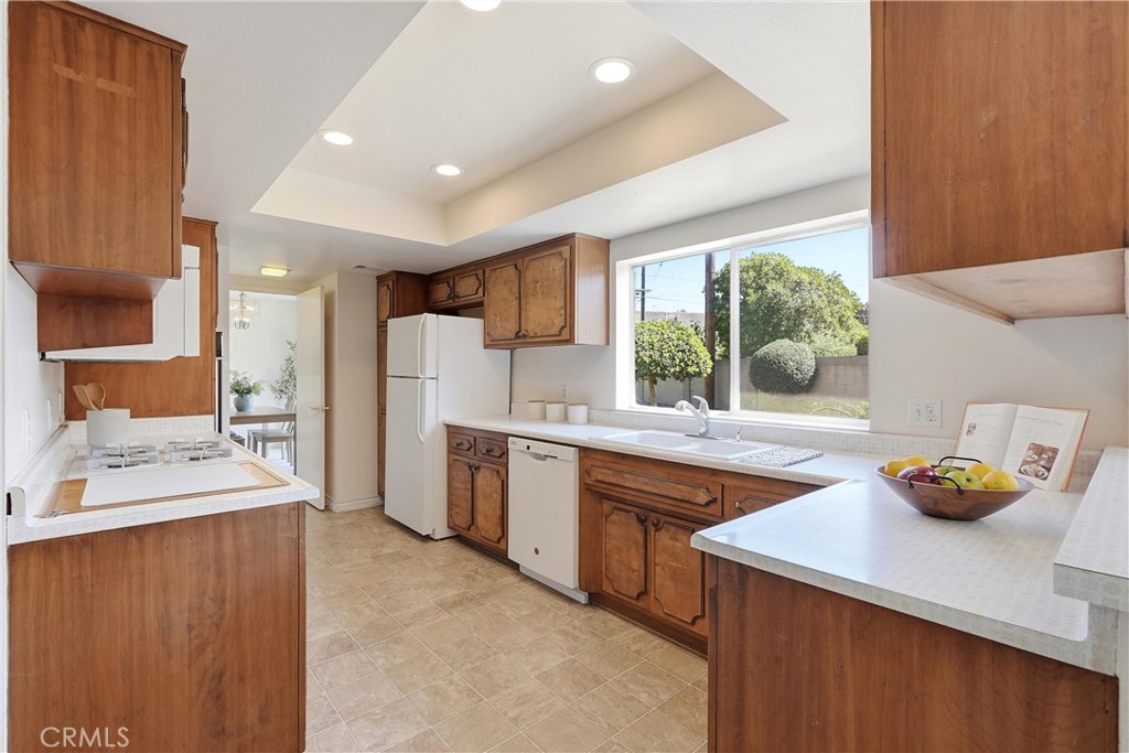 17372 Mira Loma Circle Property Photo 15
