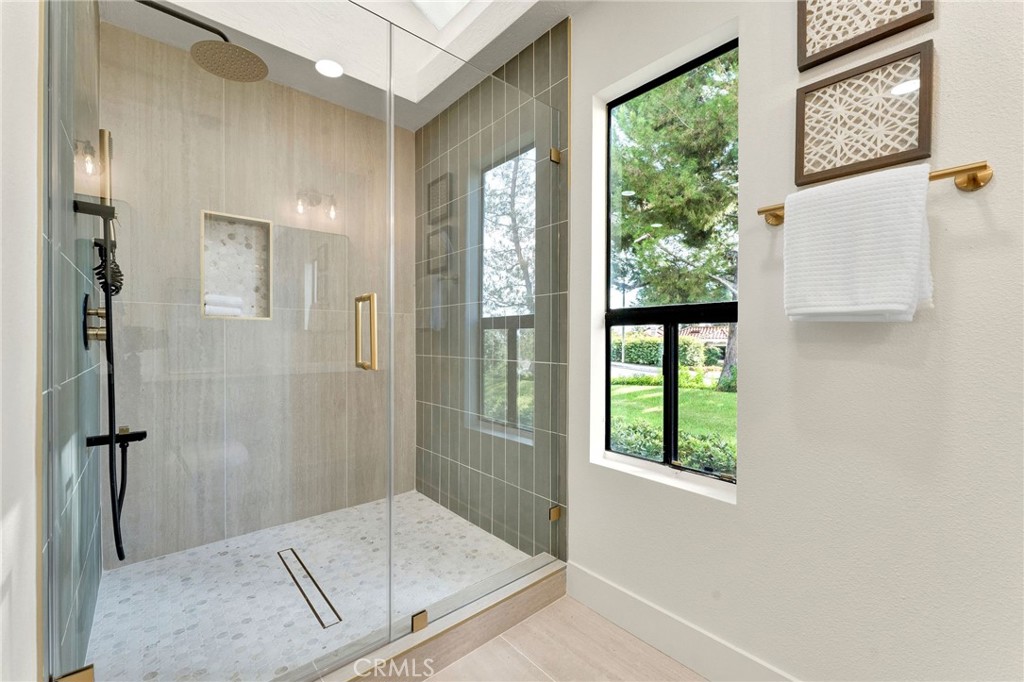 28404 Buena Vis Property Photo 25