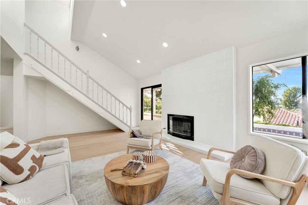28404 Buena Vis Property Photo 33