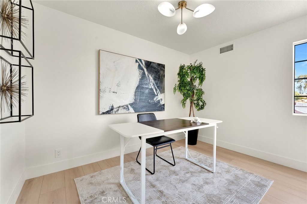 28404 Buena Vis Property Photo 34