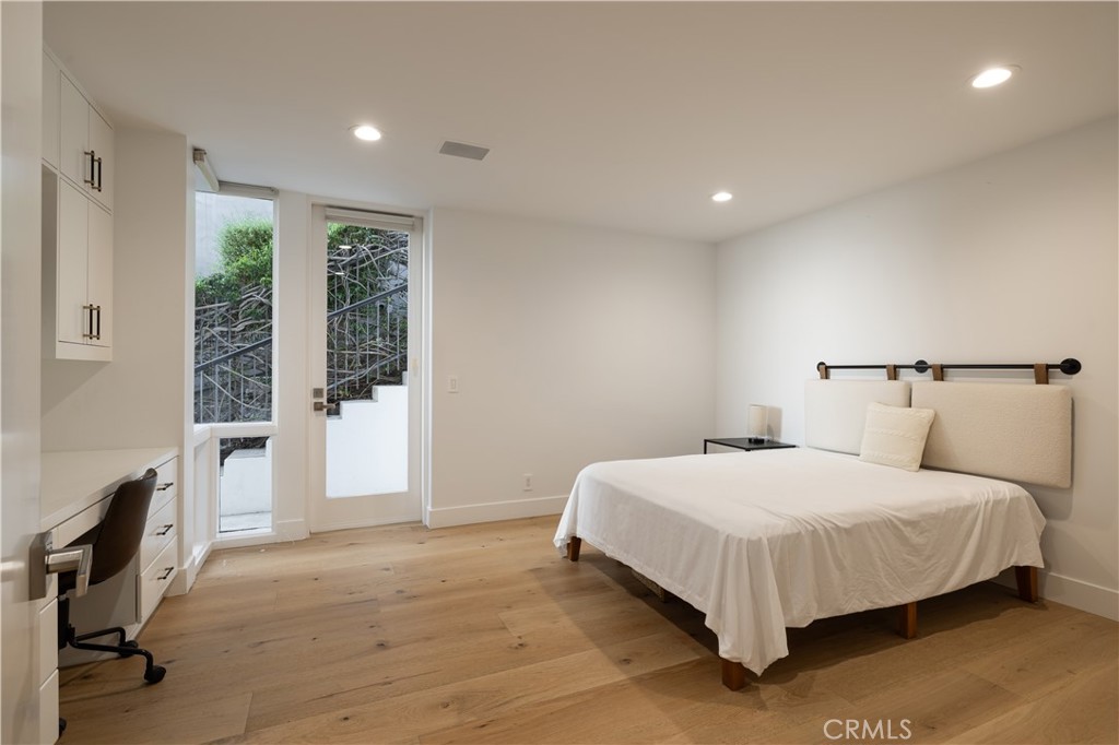 1061 Skyline Property Photo 32