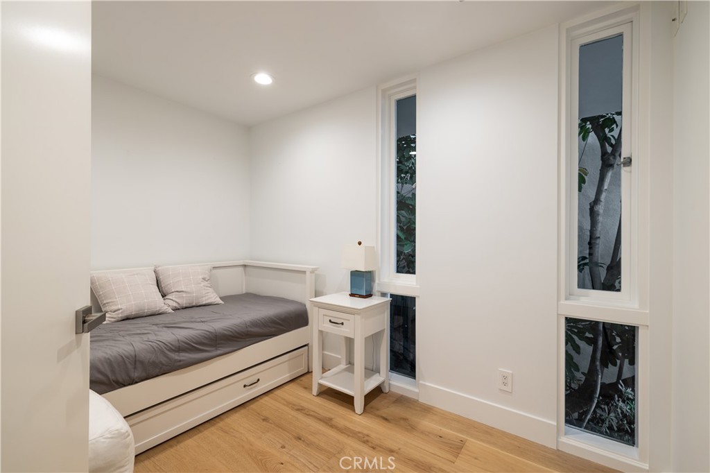 1061 Skyline Property Photo 35