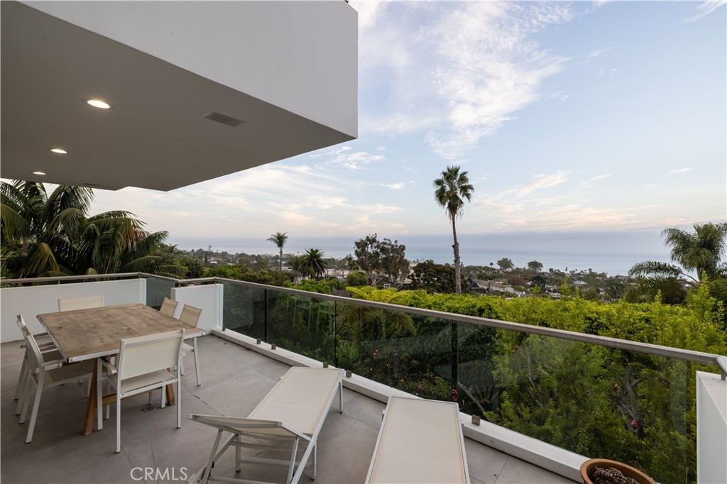 1061 Skyline Property Photo 42