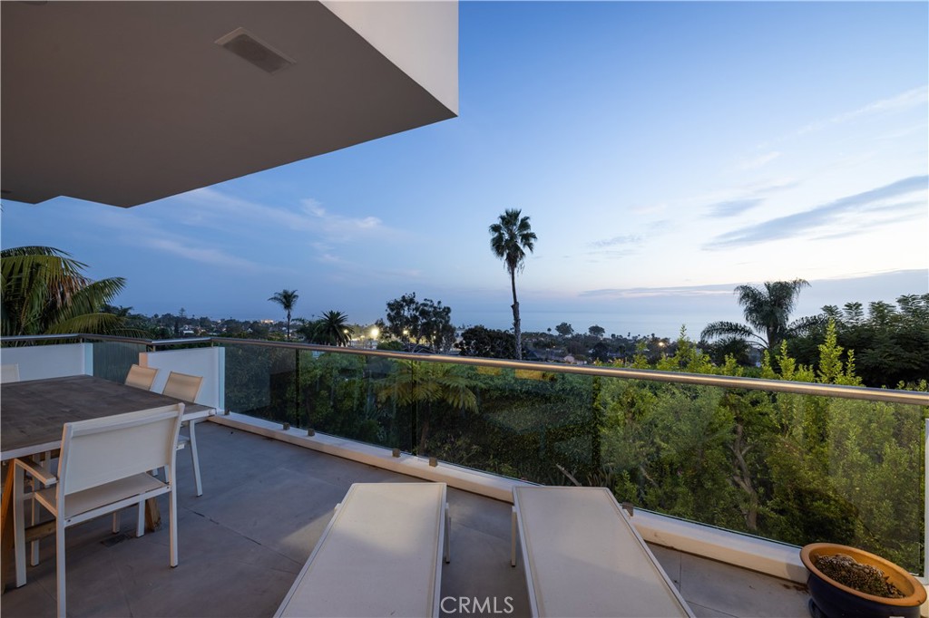 1061 Skyline Property Photo 46