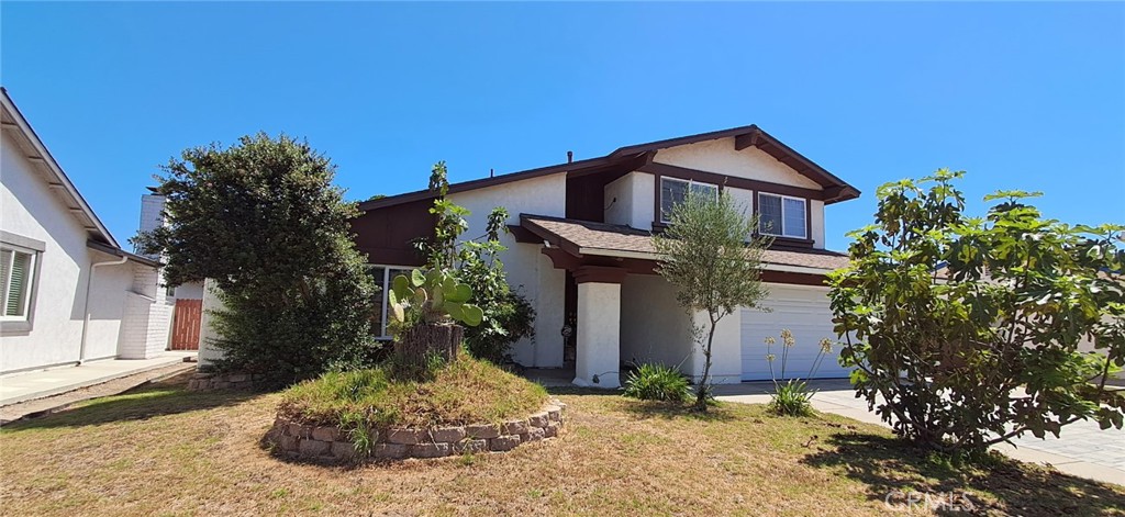 2114 Rhonda Property Photo 4
