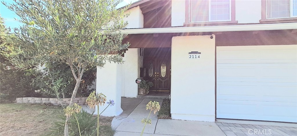 2114 Rhonda Property Photo 5