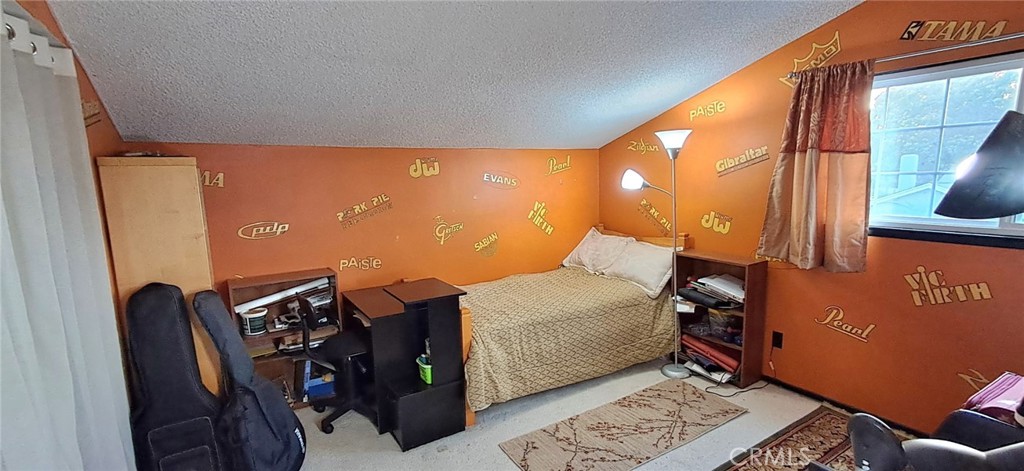 2114 Rhonda Property Photo 32