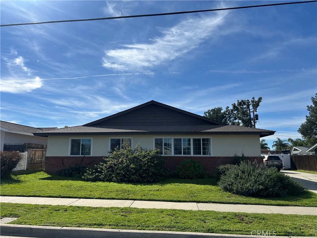 22263 De Berry Property Photo 1