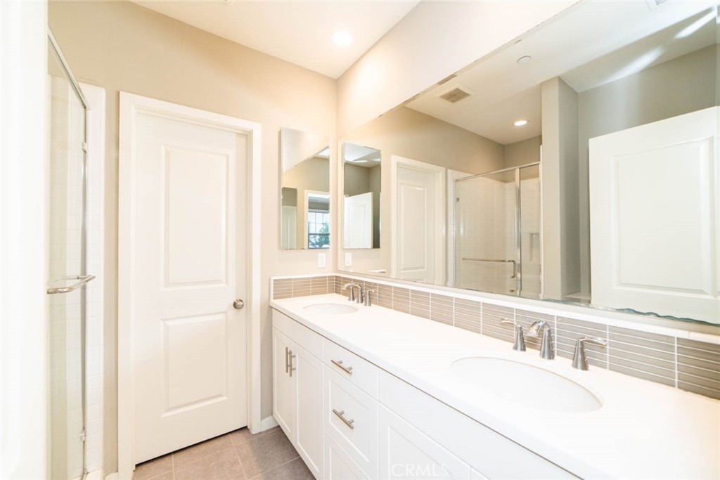 128 Tubeflower Property Photo 26