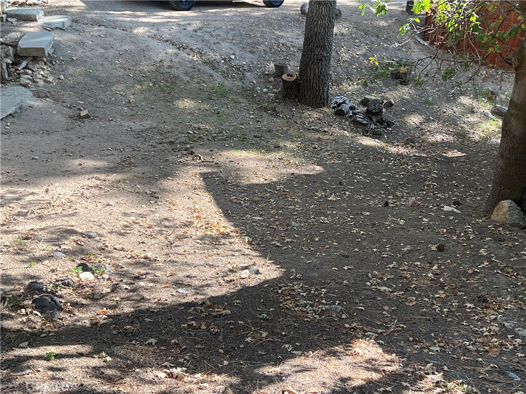 0 Robin Property Photo 2