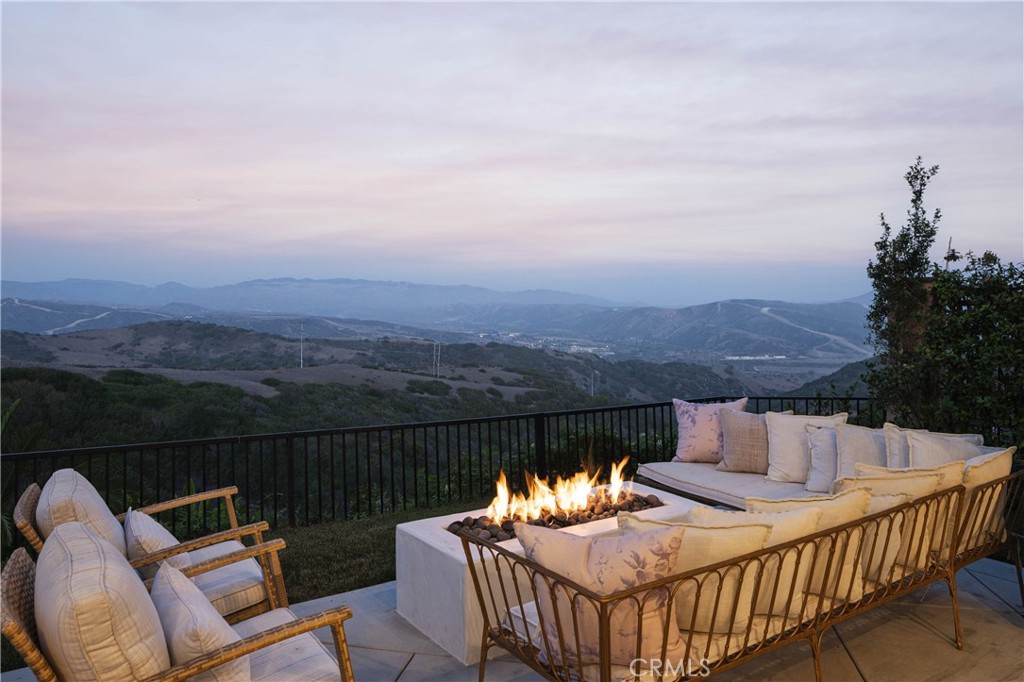 21 Calle Ameno Property Photo 17