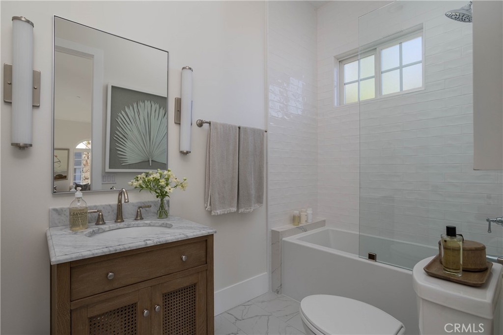 21 Calle Ameno Property Photo 31