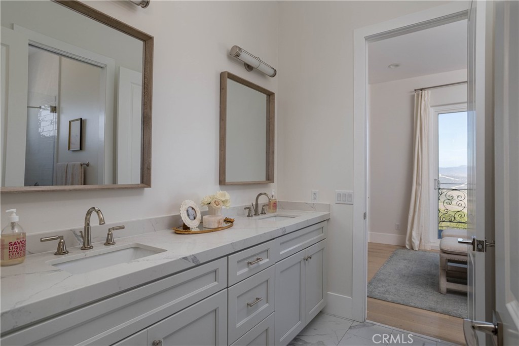 21 Calle Ameno Property Photo 33