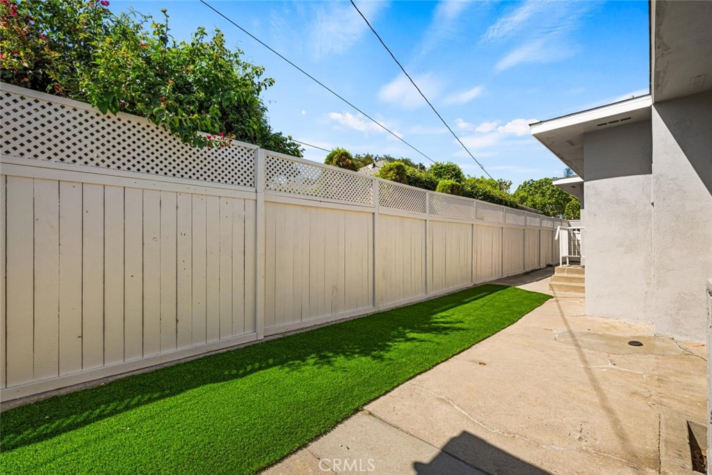 3606 California Property Photo 48