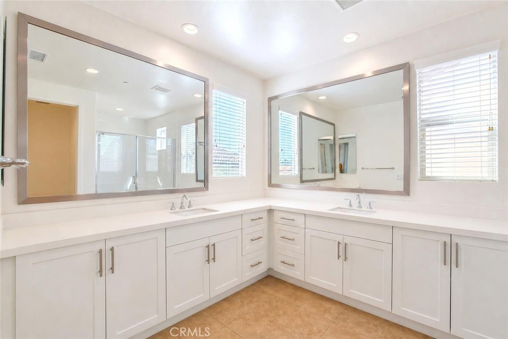 67 Eclipse Property Photo 21
