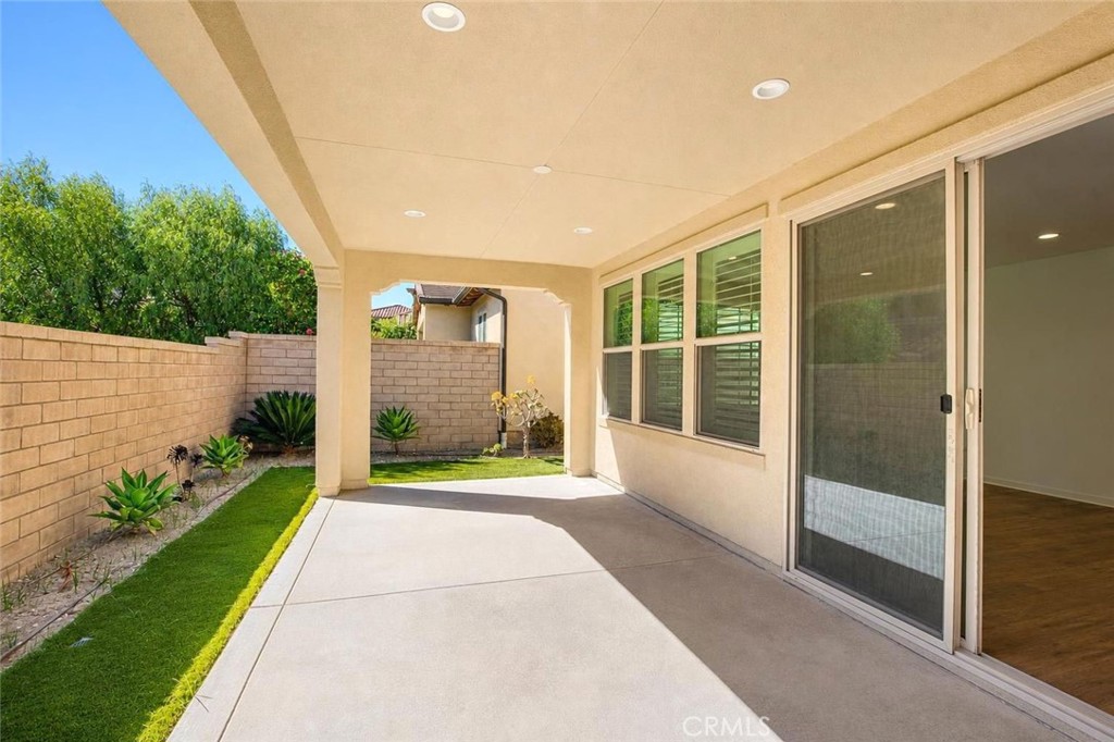 67 Eclipse Property Photo 33