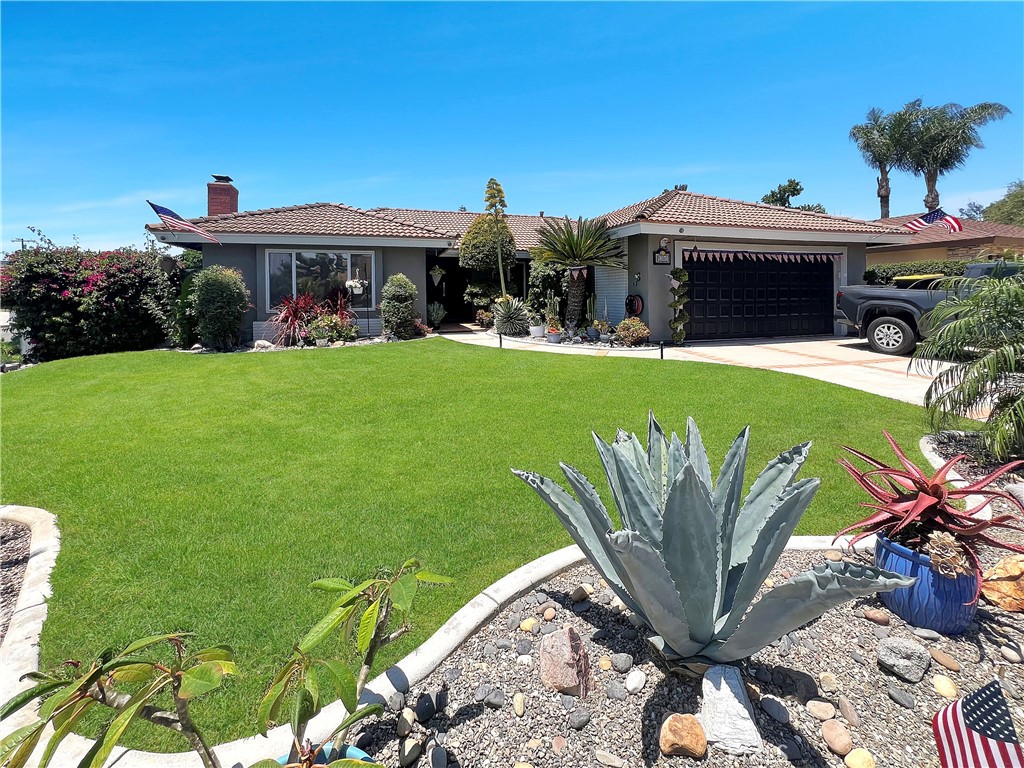 13841 Loretta Property Photo