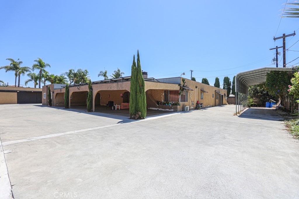11602 Lampson Property Photo