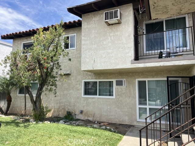 2635 E Almond B Property Photo 9