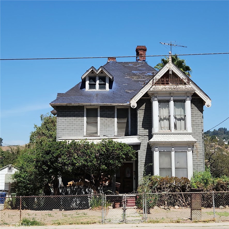 3537 Griffin Avenue Property Photo 1