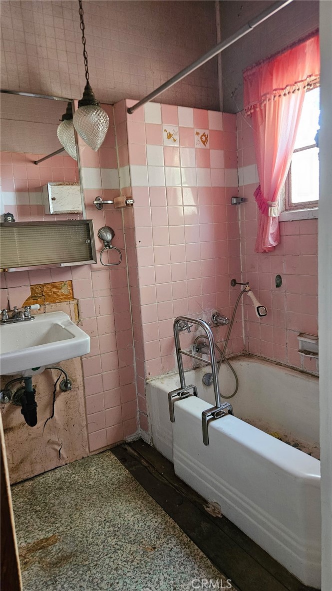 3537 Griffin Avenue Property Photo 17