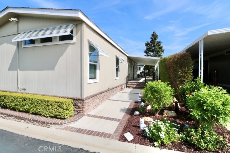 16935 Lake Forest Lane 94 Property Photo 10