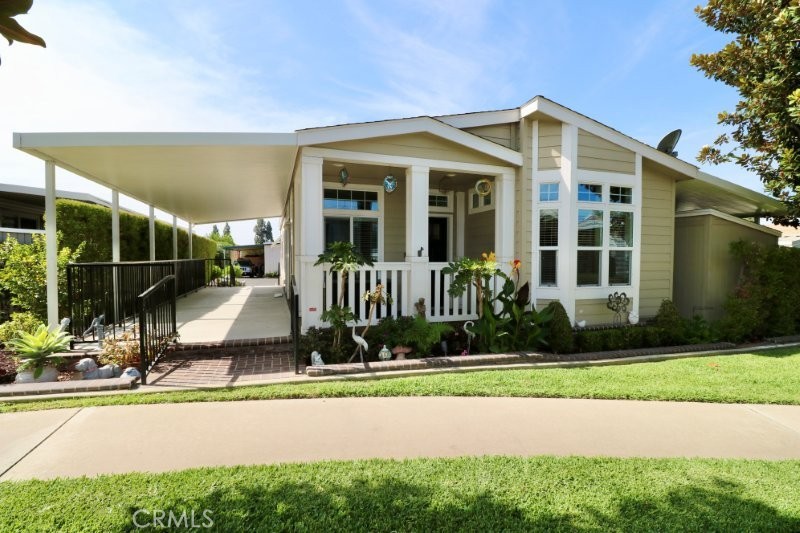 16935 Lake Forest Lane 94 Property Photo 11