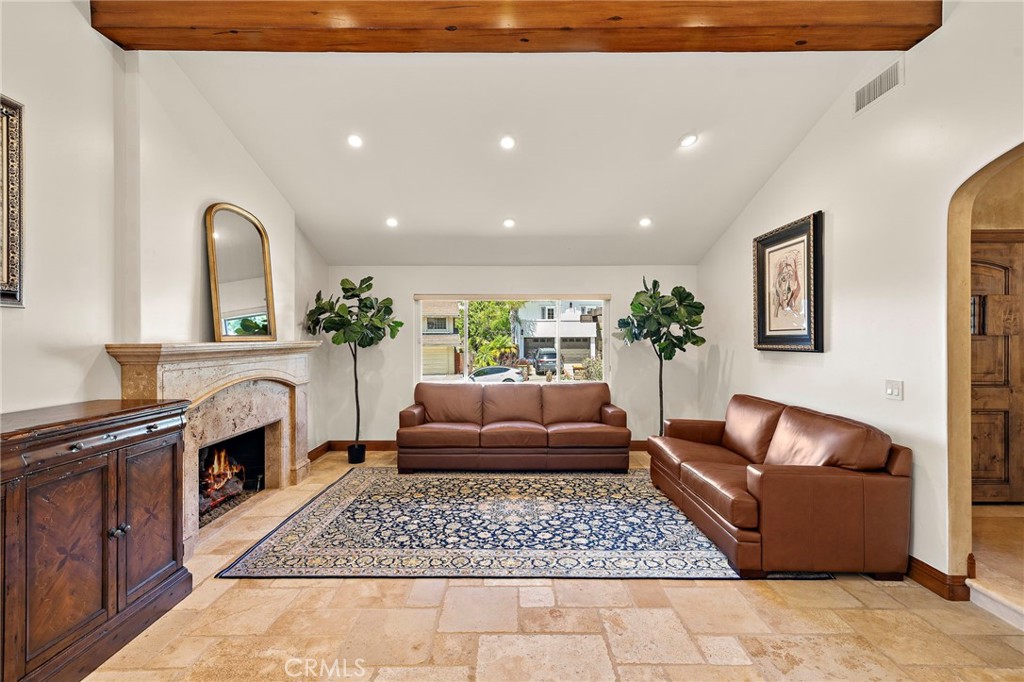26732 Morena Property Photo 8