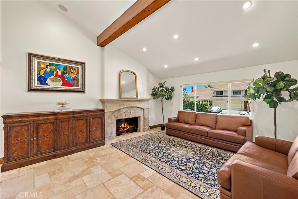 26732 Morena Property Photo 9
