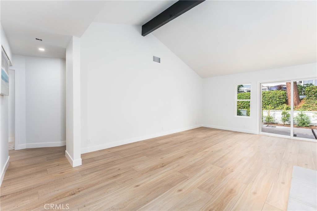 33035 Lighthouse Court Property Photo 6