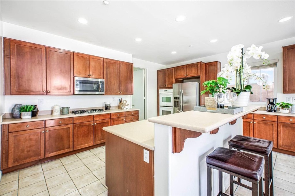 16438 Gala Property Photo 7