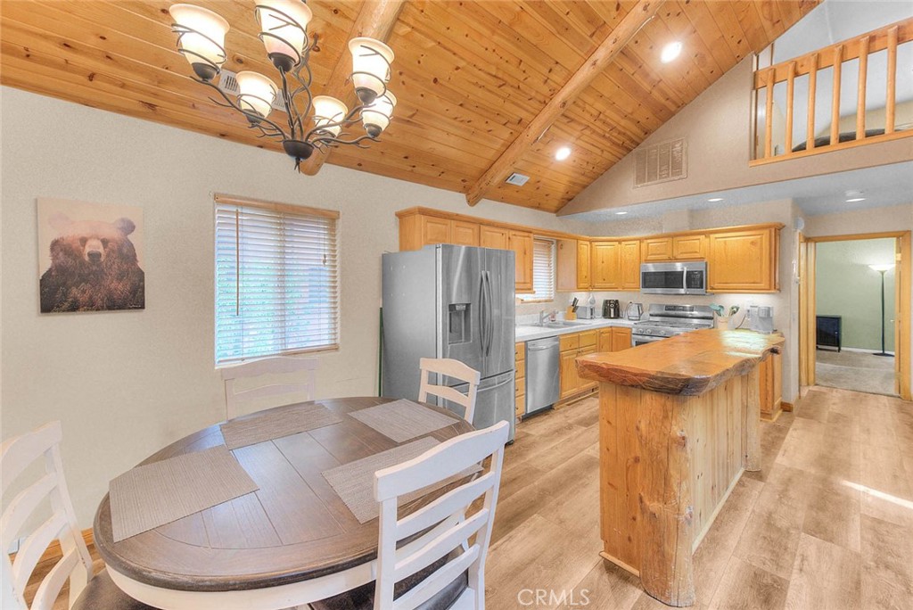 912 Nana Property Photo 7