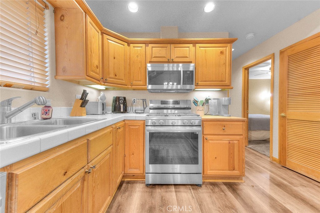 912 Nana Property Photo 13