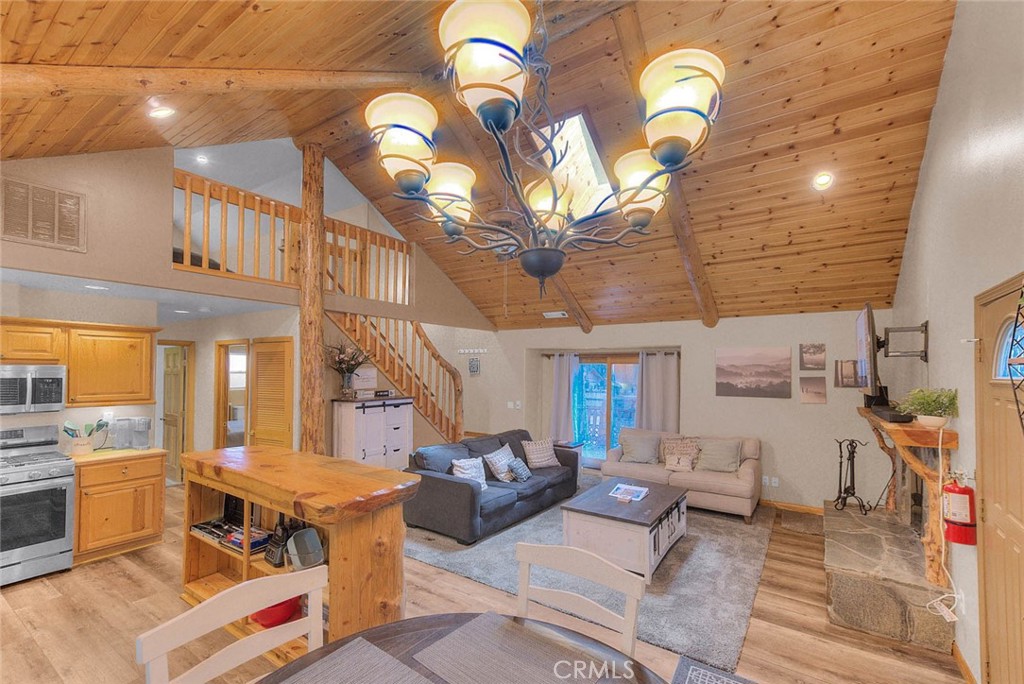 912 Nana Property Photo 21
