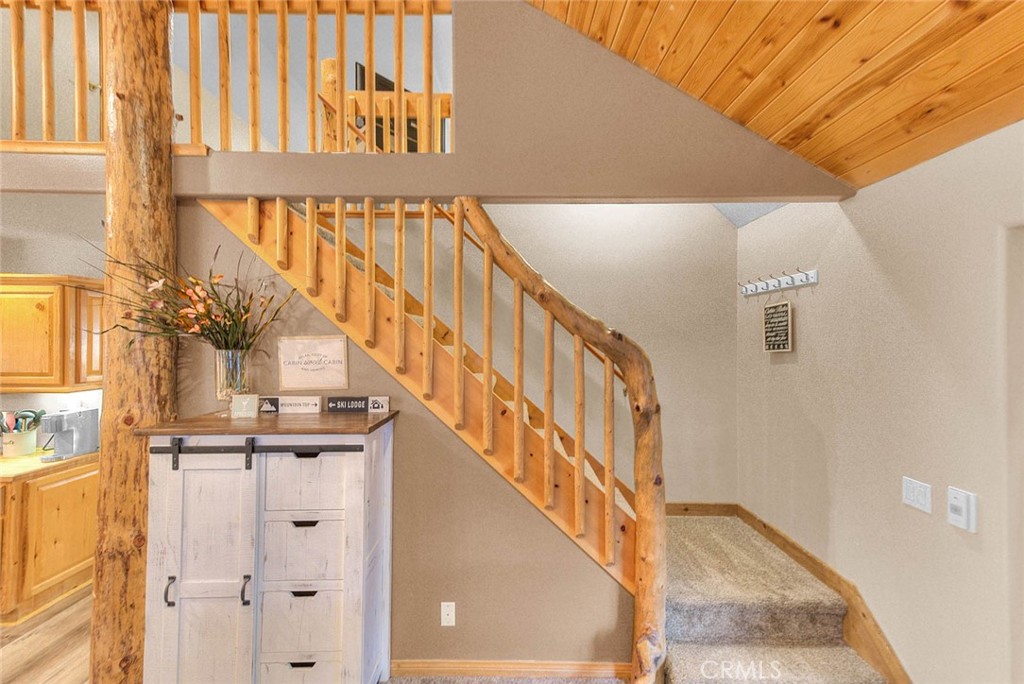 912 Nana Property Photo 35