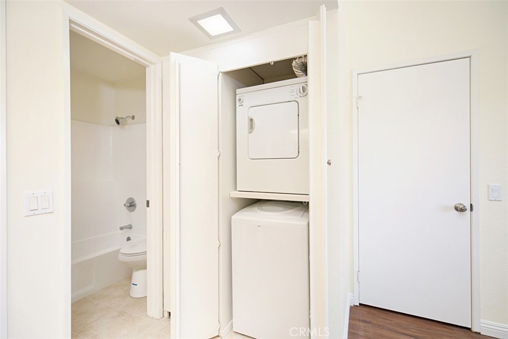 26121 La Real E4 Property Photo 16