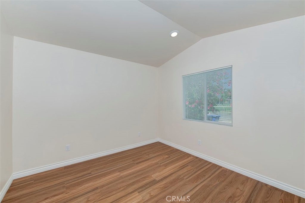 1474 E 110th Property Photo 15