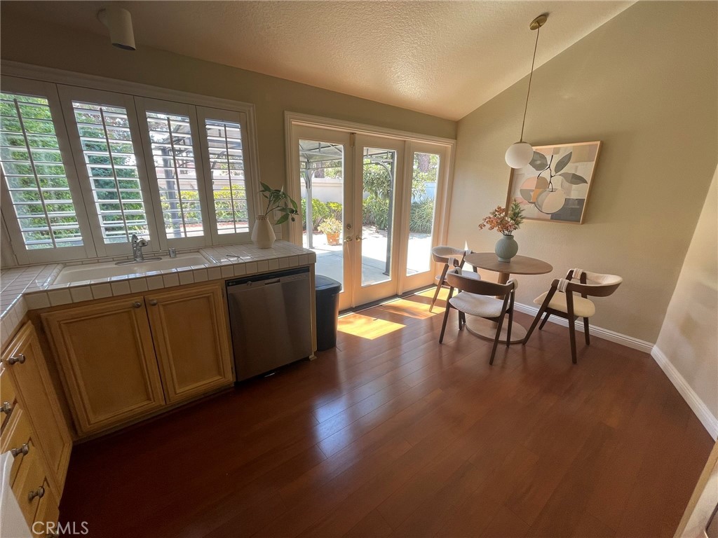 4 Del Italia Property Photo 6