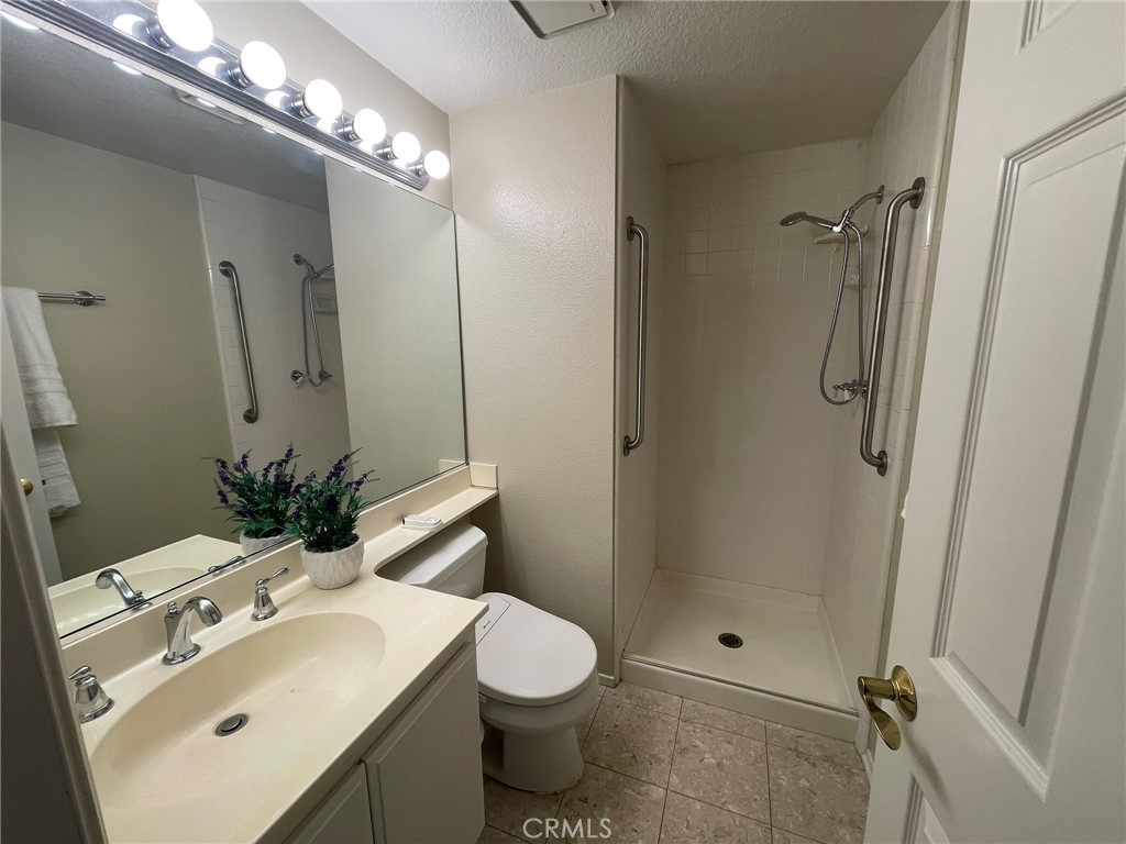 4 Del Italia Property Photo 9