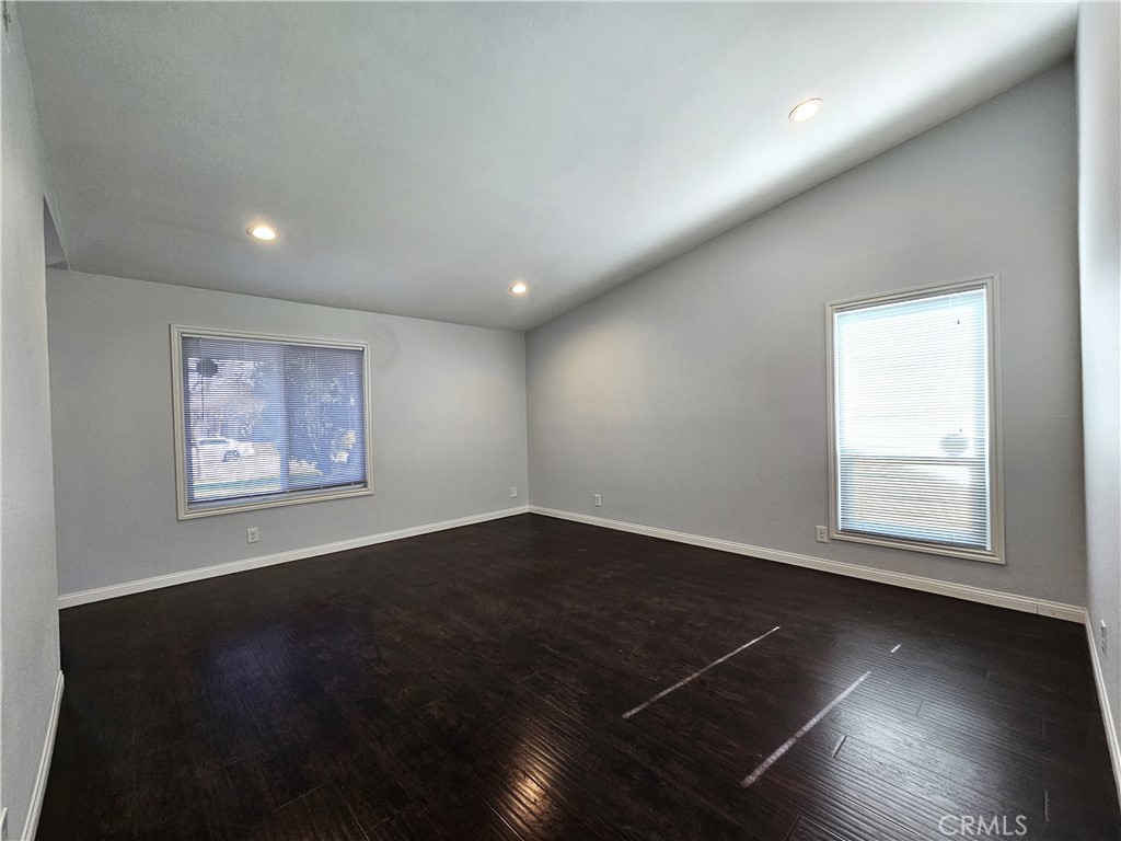 18501 Cecelia Way Property Photo 4