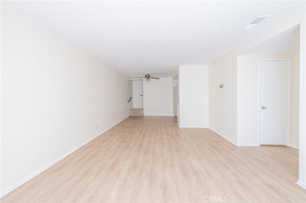8071 Garfield Property Photo 7