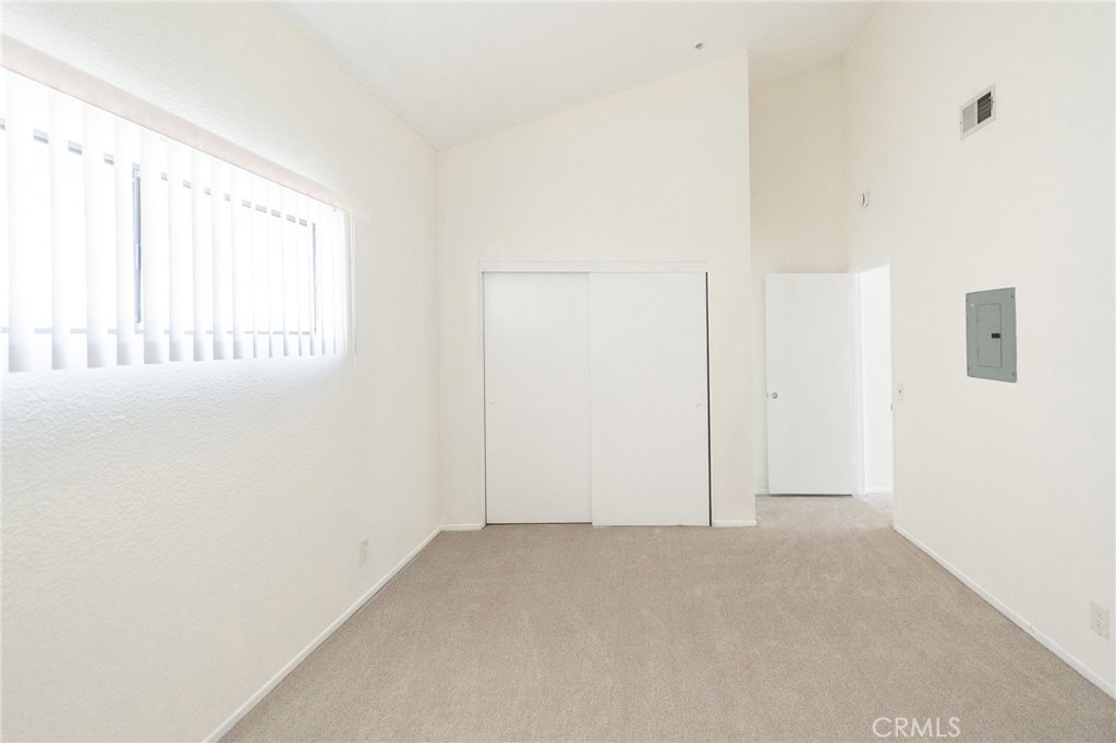 8071 Garfield Property Photo 9