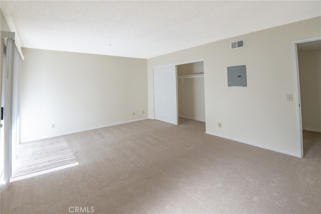 8071 Garfield Property Photo 17