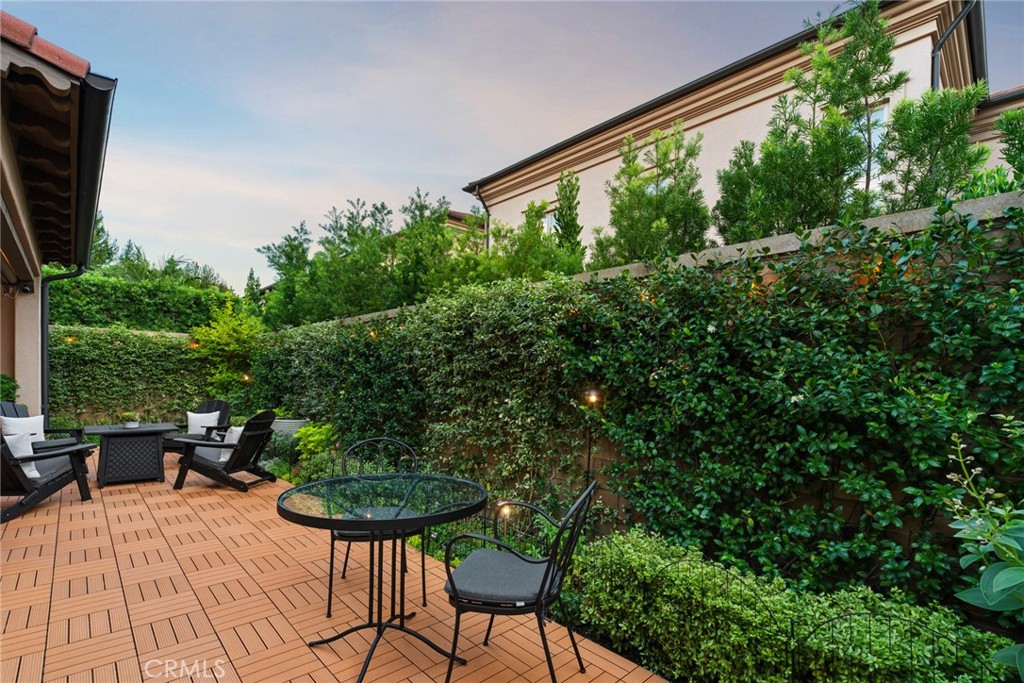 29 Lupari Property Photo 25