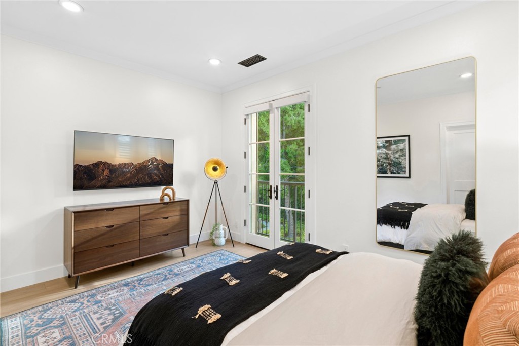 29 Lupari Property Photo 44