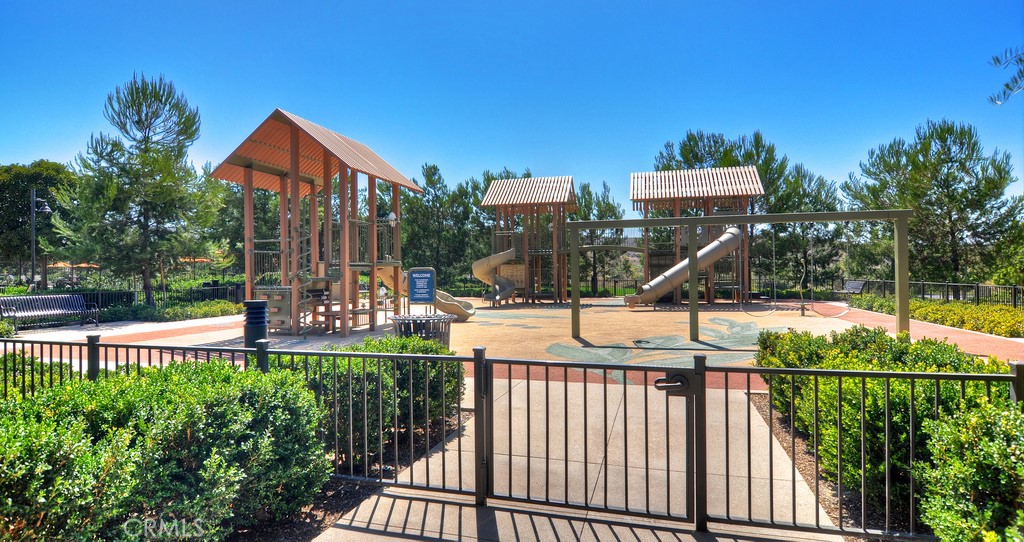 29 Lupari Property Photo 65