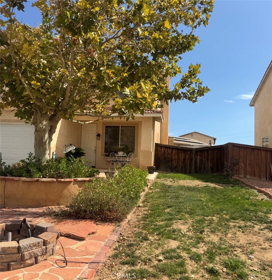 11539 Summer Street Property Photo 4
