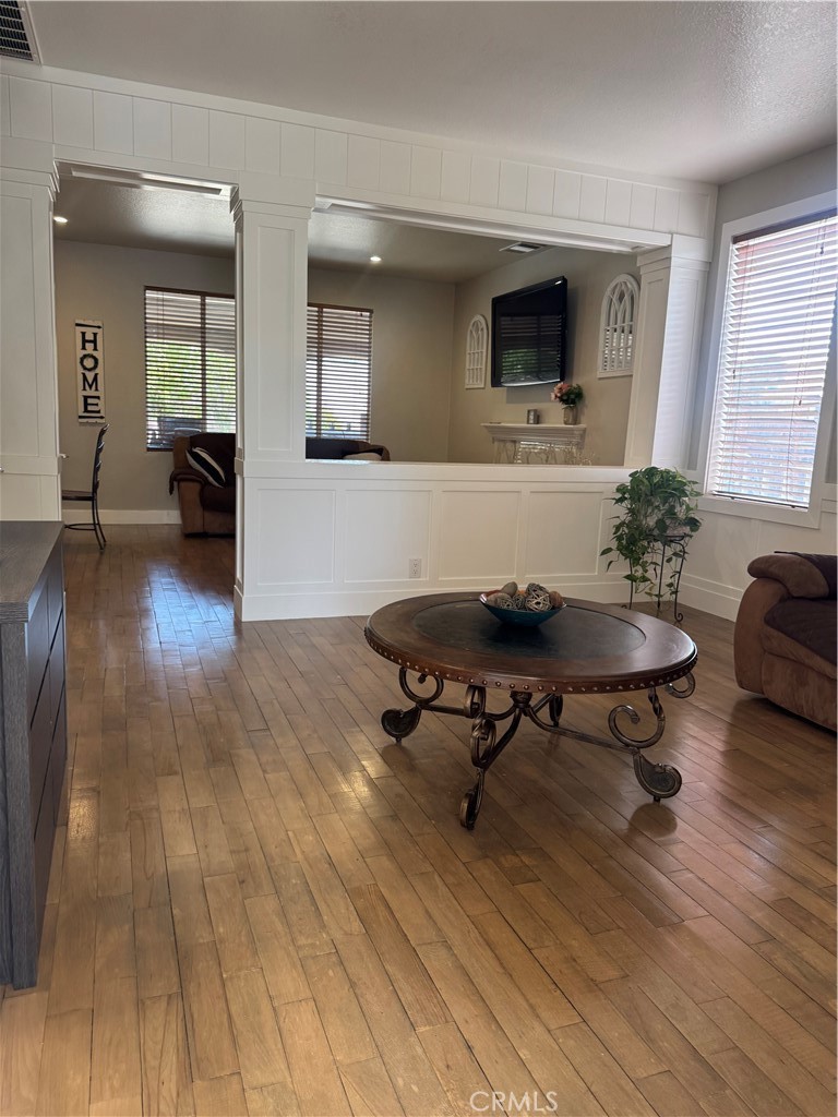 11539 Summer Street Property Photo 8